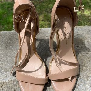 Jessica Simpson Nude Heels